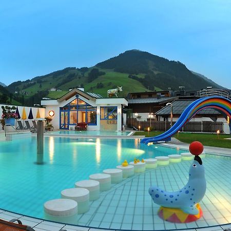 Wellness- Und Familienhotel Egger Saalbach-Hinterglemm Exterior photo