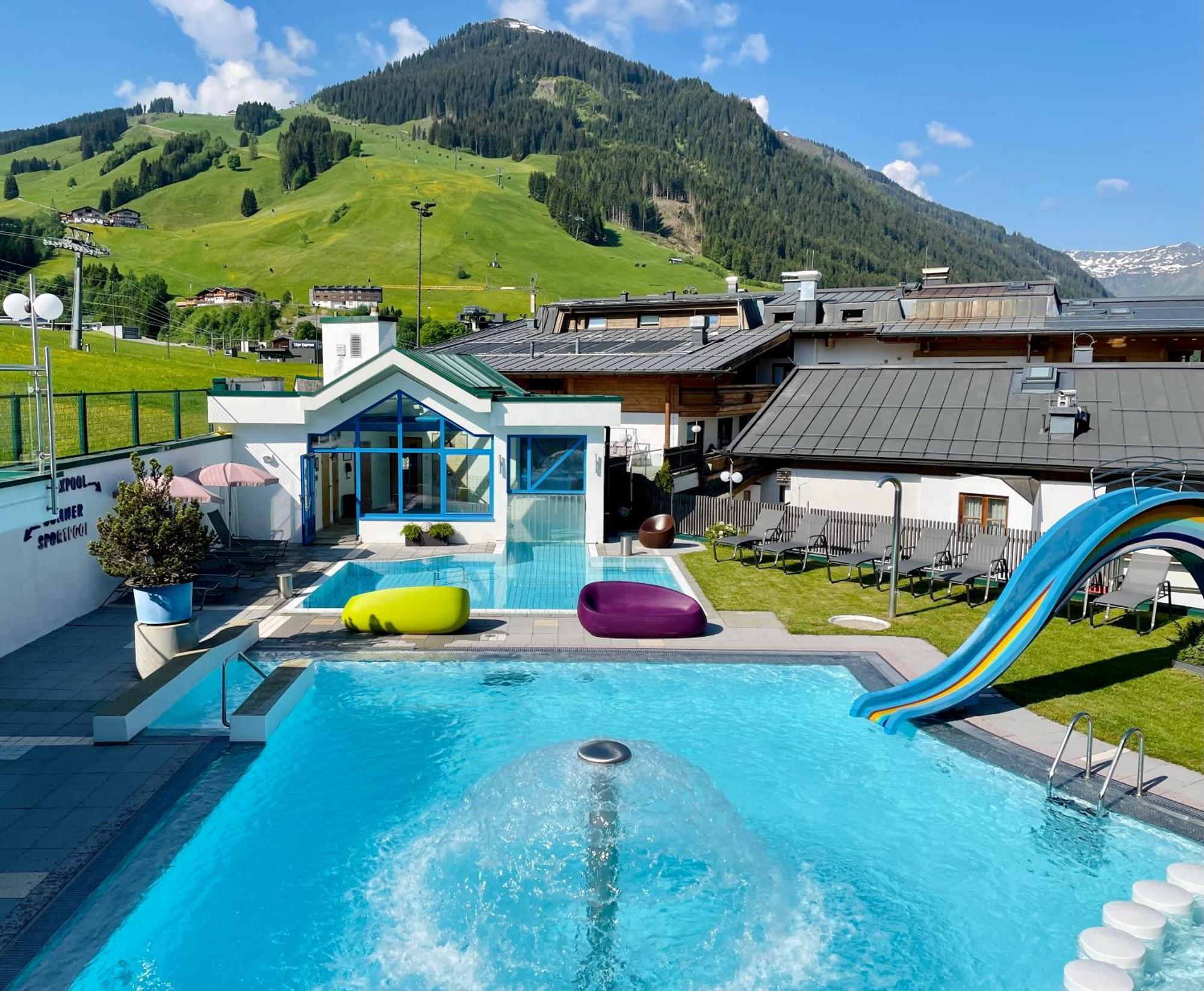 Wellness- Und Familienhotel Egger Saalbach-Hinterglemm Exterior photo